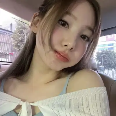 靳高妍